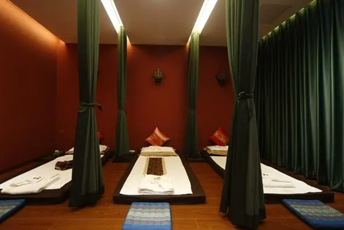 深圳罗湖区泰式按摩的被动瑜伽：当身体被折叠成诗